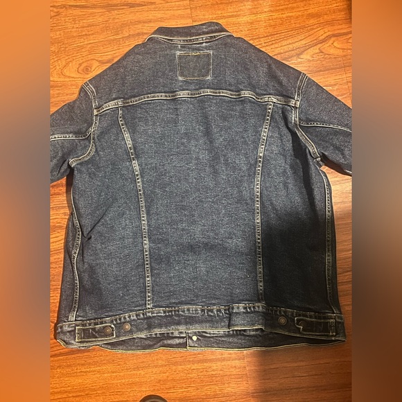 Men's Levi’s Denim Trucker Jacket - Picture 2 of 3